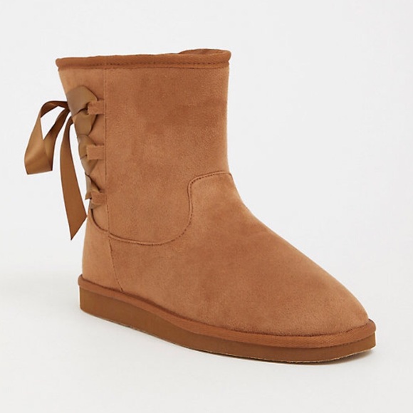 torrid Shoes - Torrid Faux suede back lace up bow fur bootie